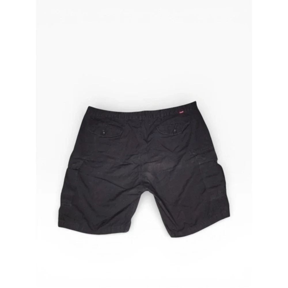 Levis excellent pre